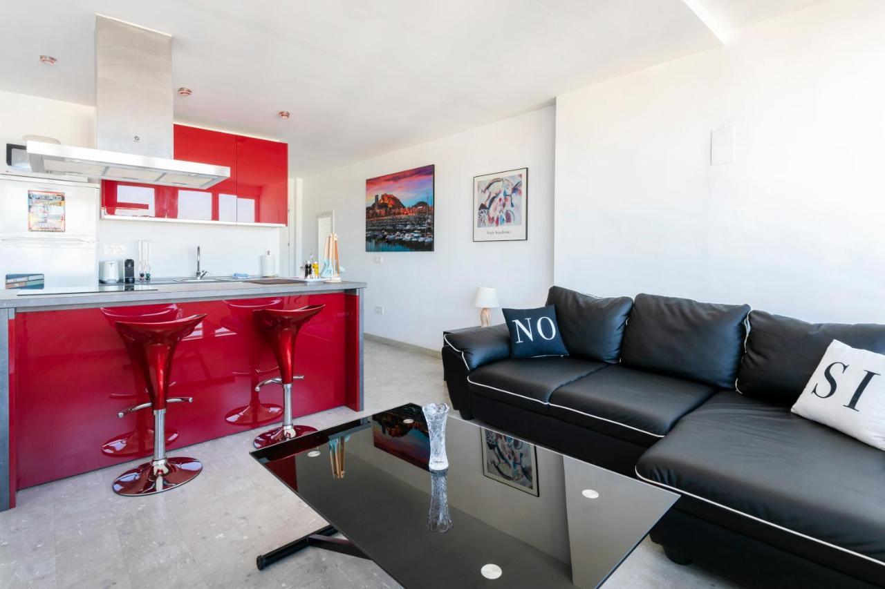 Beach Suite, City & Mountain View Alicante Exteriör bild