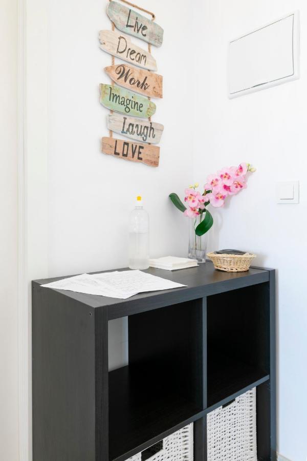 Beach Suite, City & Mountain View Alicante Exteriör bild